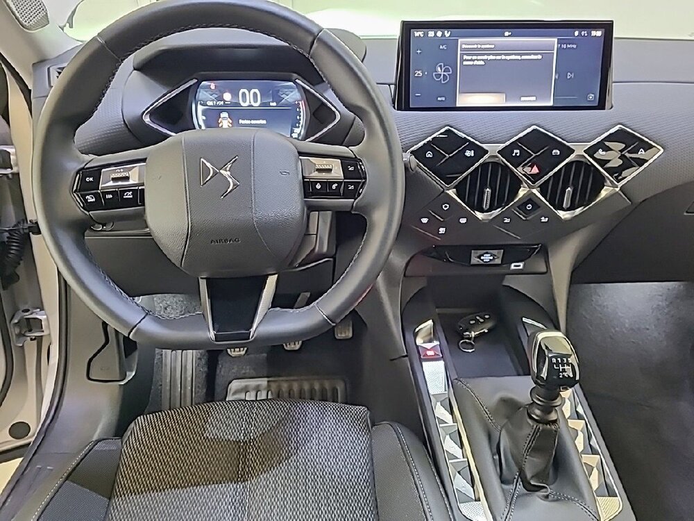 Occasion DS DS3 DS 3 PureTech 100 BVM6 - Bastille