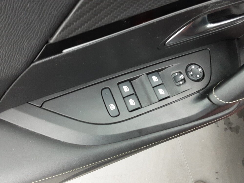 Occasion PEUGEOT 2008 2008 Moteur électrique 136 ch - GT Line