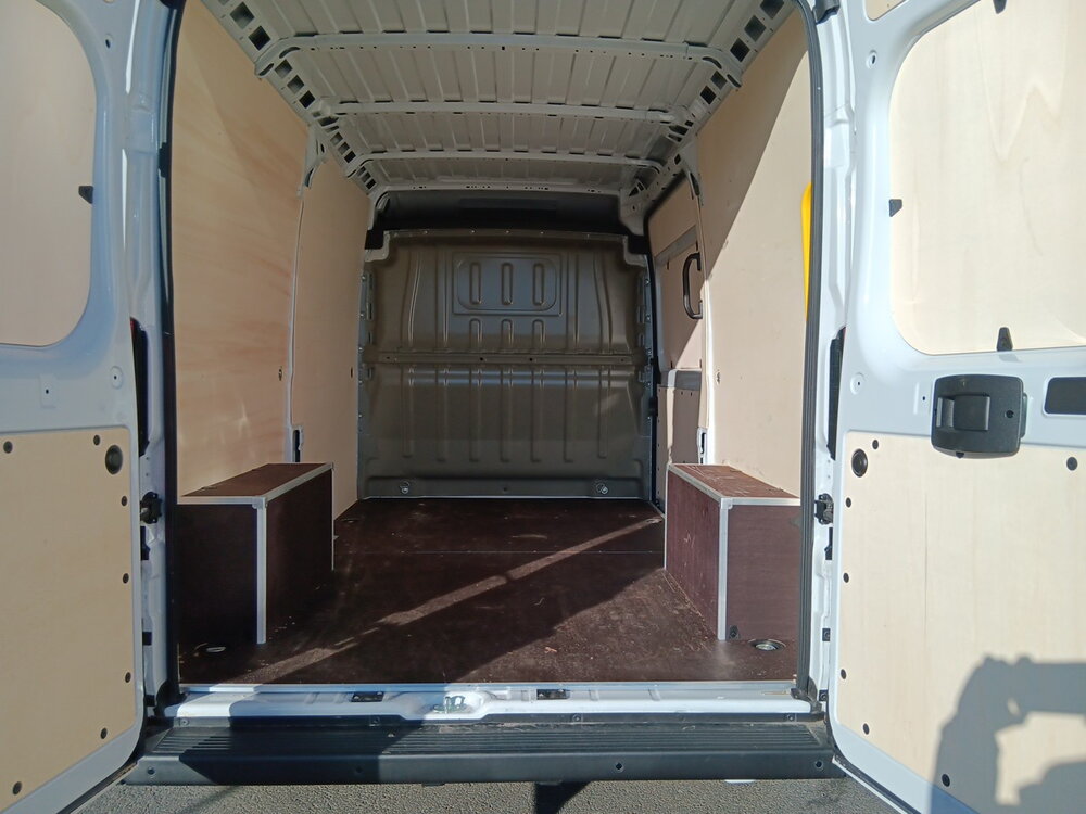 Occasion CITROEN Jumper JUMPER FOURGON TOLE 35 L2H2 140 S&S BVA8