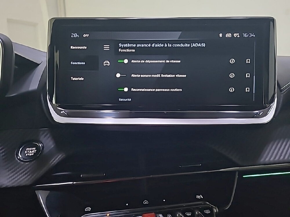 Occasion PEUGEOT 208 208 Hybrid 100 e-DCS6 - GT