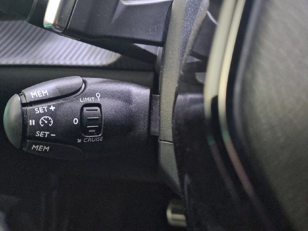 Occasion PEUGEOT 208 208 Hybrid 100 e-DCS6 - GT