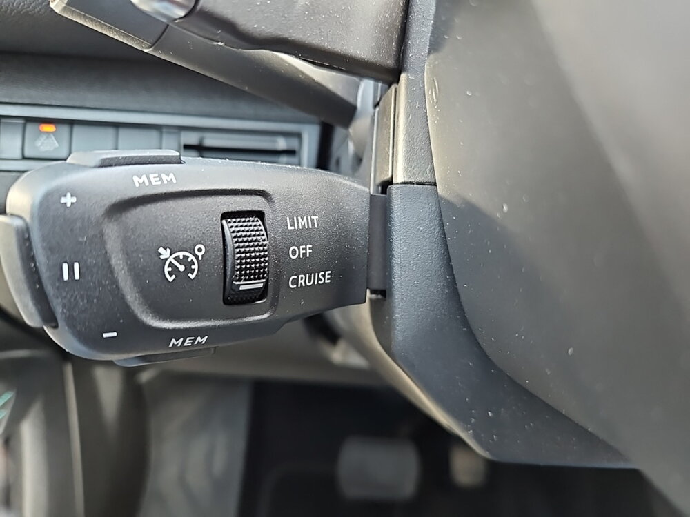 Occasion PEUGEOT 3008 3008 Hybrid 136 e-DCS6 - Allure