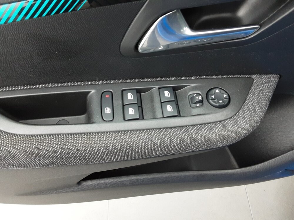 Occasion PEUGEOT 208 208 Electrique 50 kWh 136ch