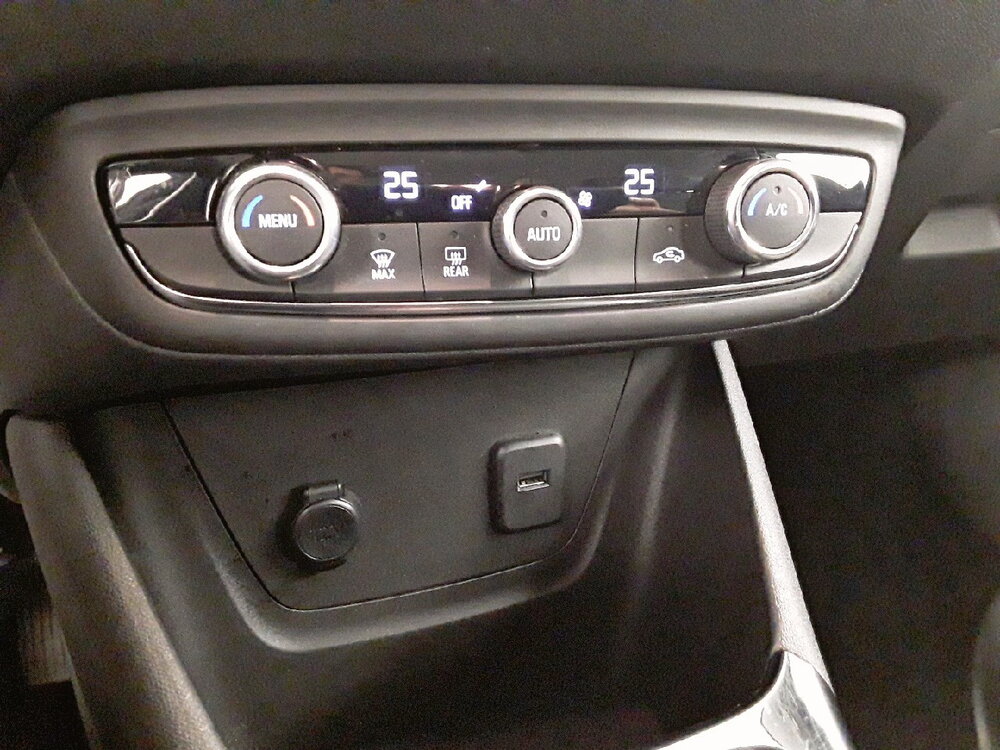 Occasion OPEL Crossland Crossland 1.2 Turbo 110 ch BVM6 - Elegance