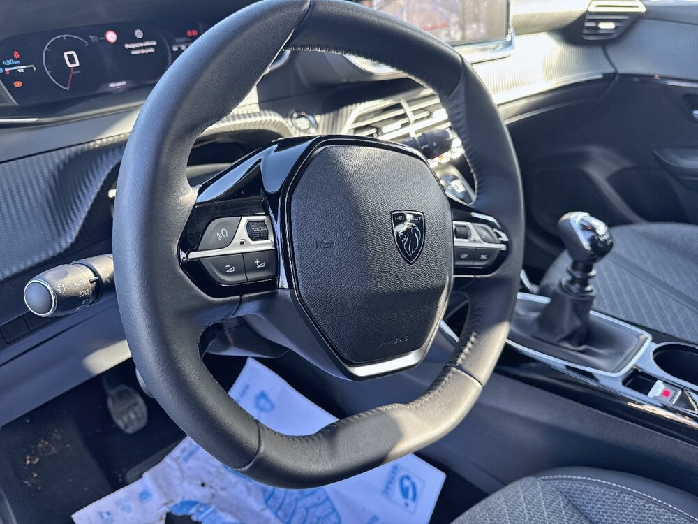 Occasion PEUGEOT 208 208 PureTech 100 S&S BVM6 - Allure