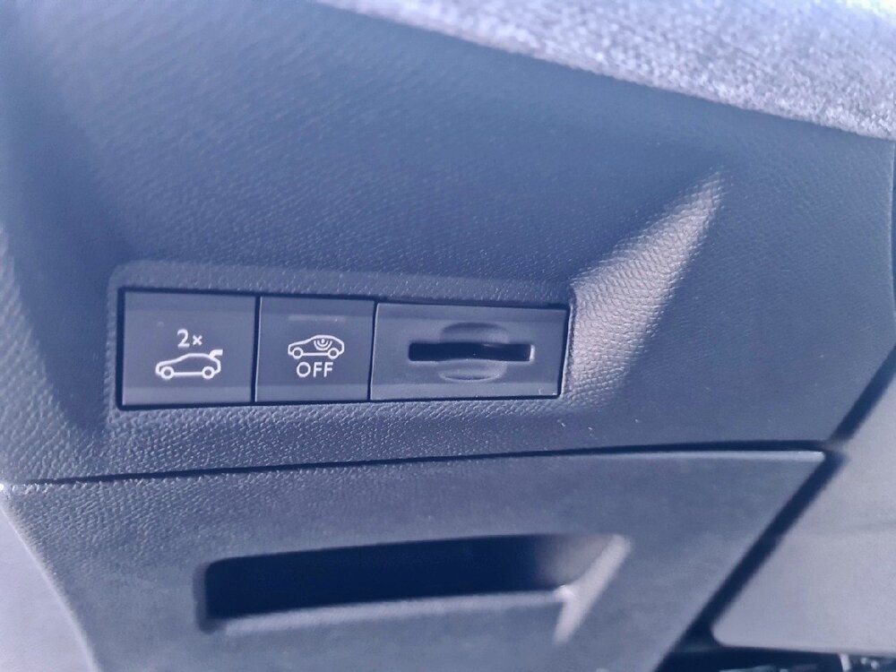 Occasion PEUGEOT 5008 5008 Electrique 73 kWh 210 ch - GT