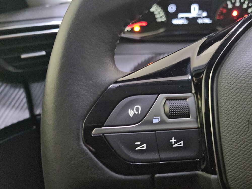 Occasion PEUGEOT 2008 2008 PureTech 100 S&S BVM6 - Active