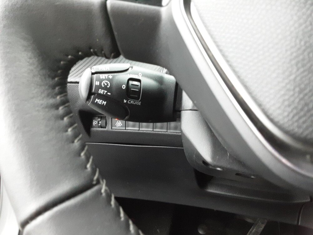 Occasion PEUGEOT 2008 2008 Electrique 136 ch - Roadtrip