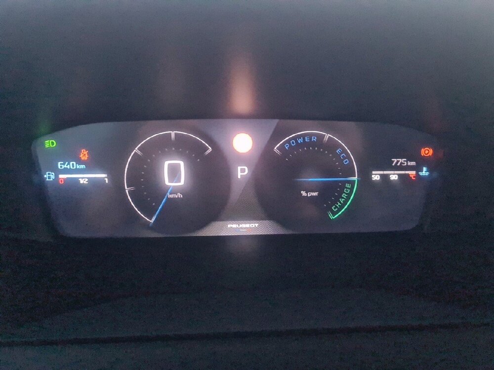 Occasion PEUGEOT 2008 2008 Hybrid 136 e-DCS6 - Allure