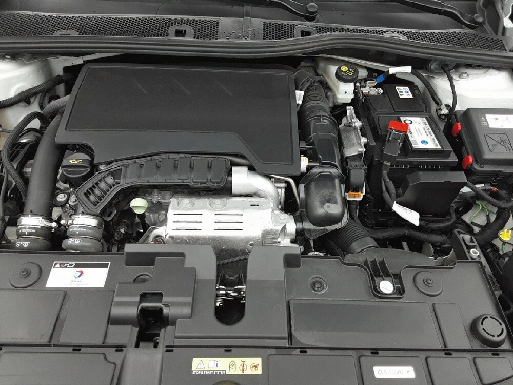 Occasion CITROEN C4 X C4 X PureTech 130 S&S EAT8 - Shine Pack