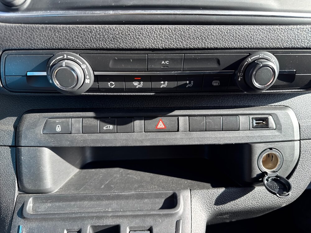 Occasion CITROEN Jumpy E-JUMPY FGN M 100 KW (136 CH) BATTERIE 75 KWH