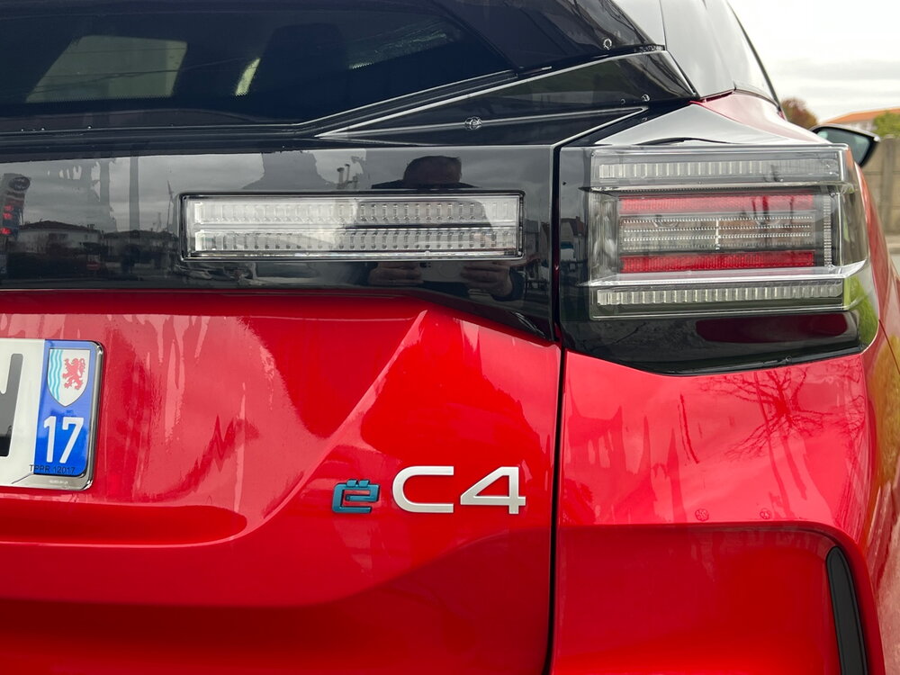 Occasion CITROEN C4 e-C4 156 ch autonomie étendue - Max