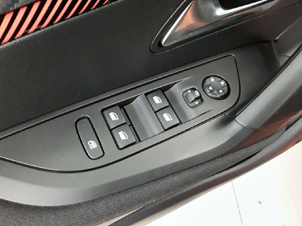 Occasion PEUGEOT 2008 2008 BlueHDi 110 S&S BVM6 - Active