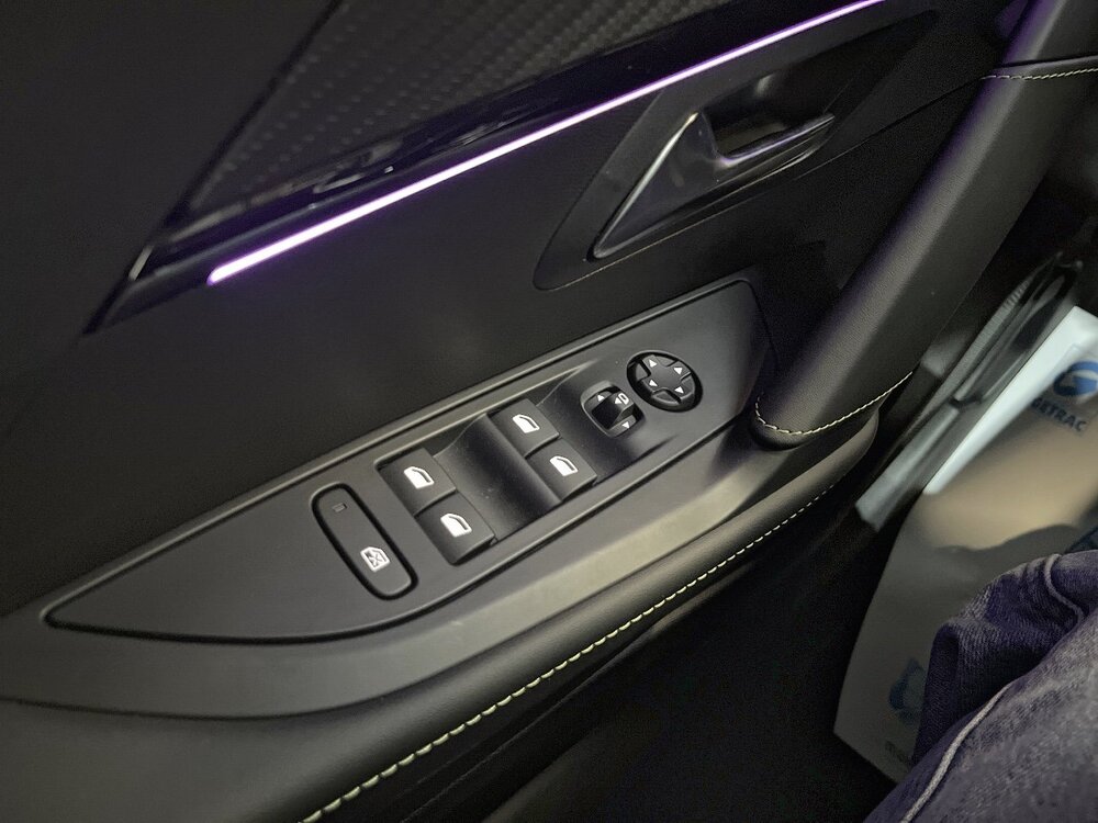 Occasion PEUGEOT 208 208 Electrique 51 kWh 156ch - GT