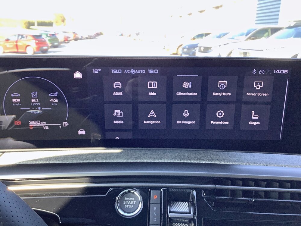 Occasion PEUGEOT 3008 3008 Hybrid 136 e-DCS6 - GT