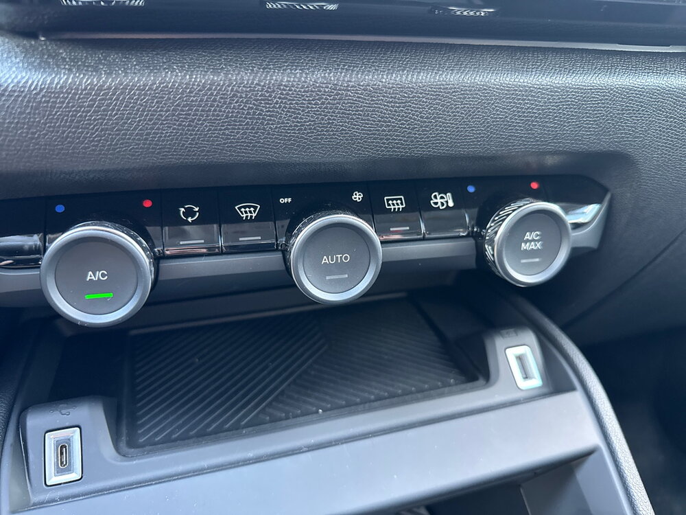 Occasion CITROEN C4 C4 PureTech 130 EAT8 - Max