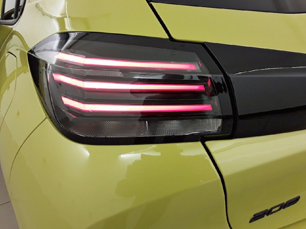 Occasion PEUGEOT 208 208 PureTech 100 S&S BVM6 - Active