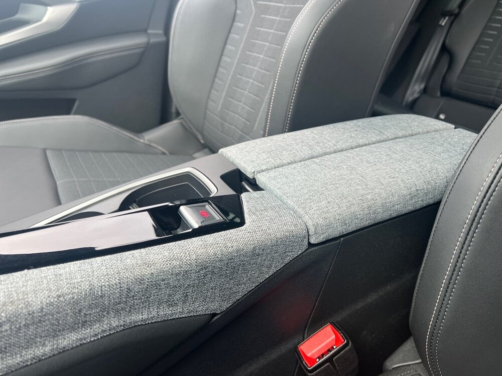 Occasion PEUGEOT 3008 3008 Hybrid 136 e-DCS6 - Allure