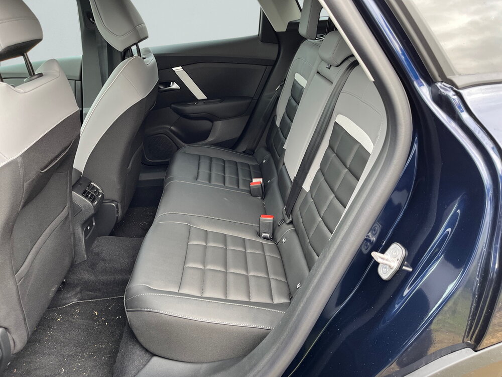 Occasion CITROEN C4 C4 Hybride 136 e-DCS6 - Max