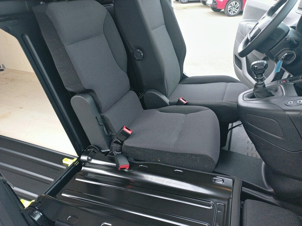 Occasion CITROEN Berlingo BERLINGO VAN M 650KG BLUEHDI 100 S&S BVM6