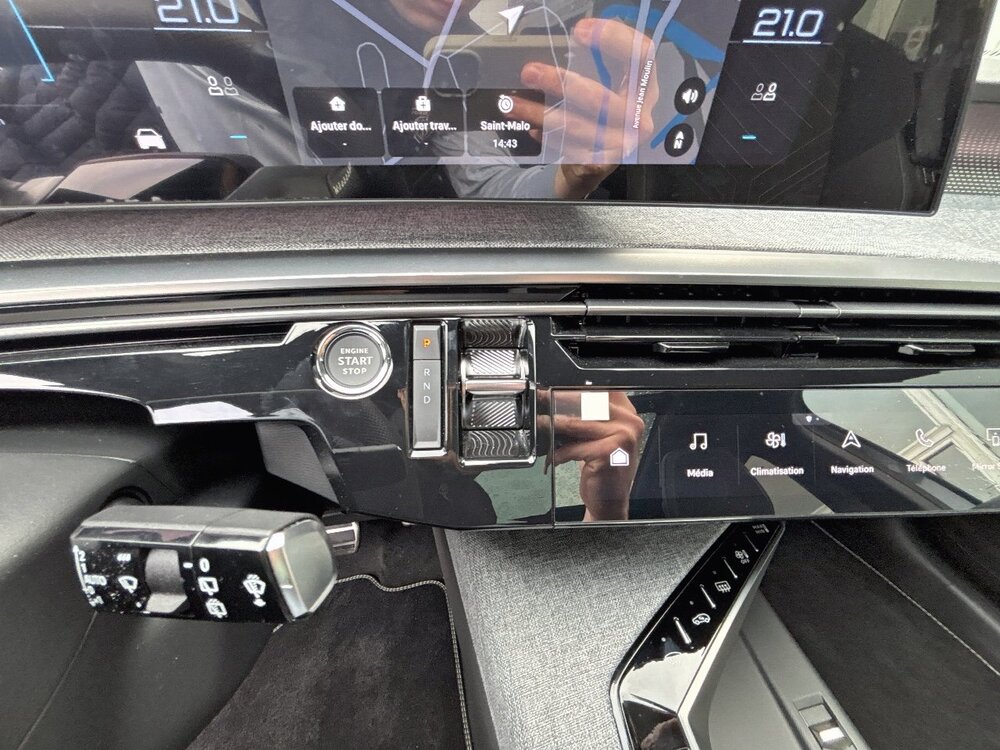 Occasion PEUGEOT 5008 5008 Electrique 73 kWh 210 ch - GT