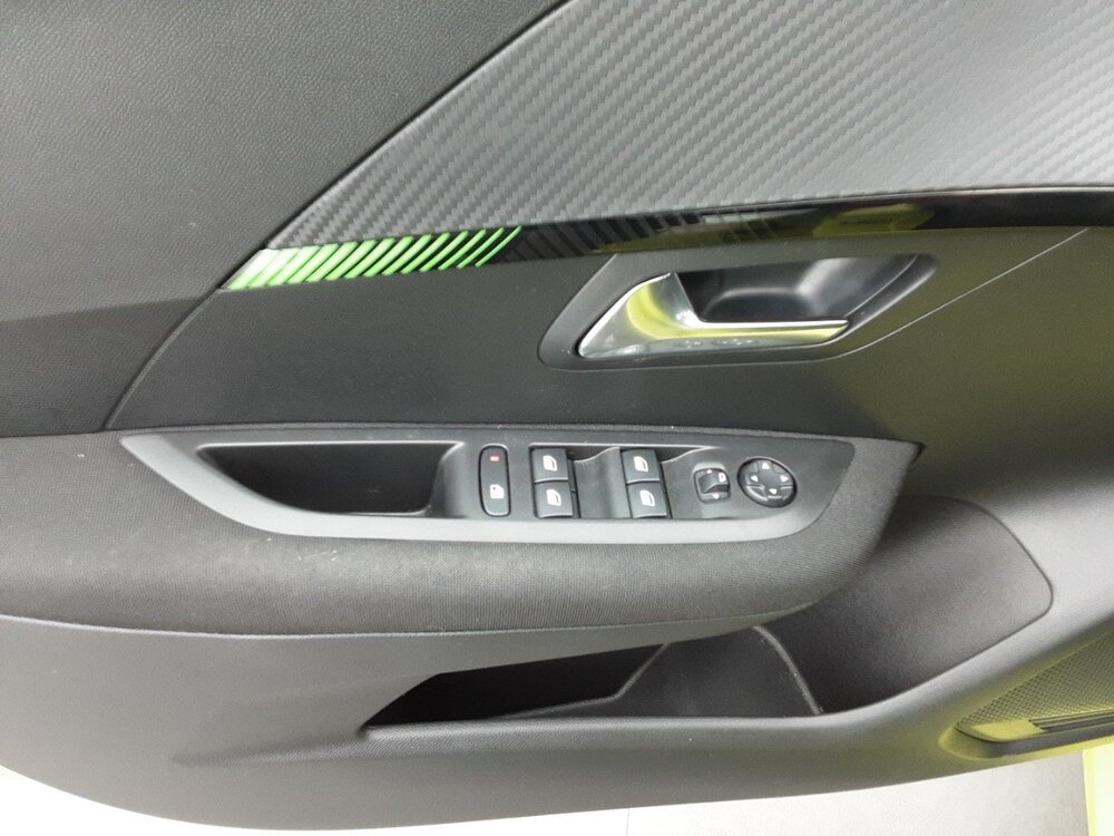 Occasion PEUGEOT 208 208 PureTech 100 S&S BVM6 - Active