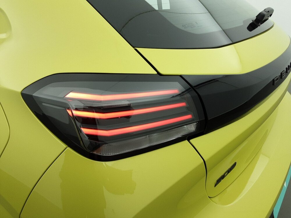 Occasion PEUGEOT 208 208 PureTech 100 S&S BVM6 - Active