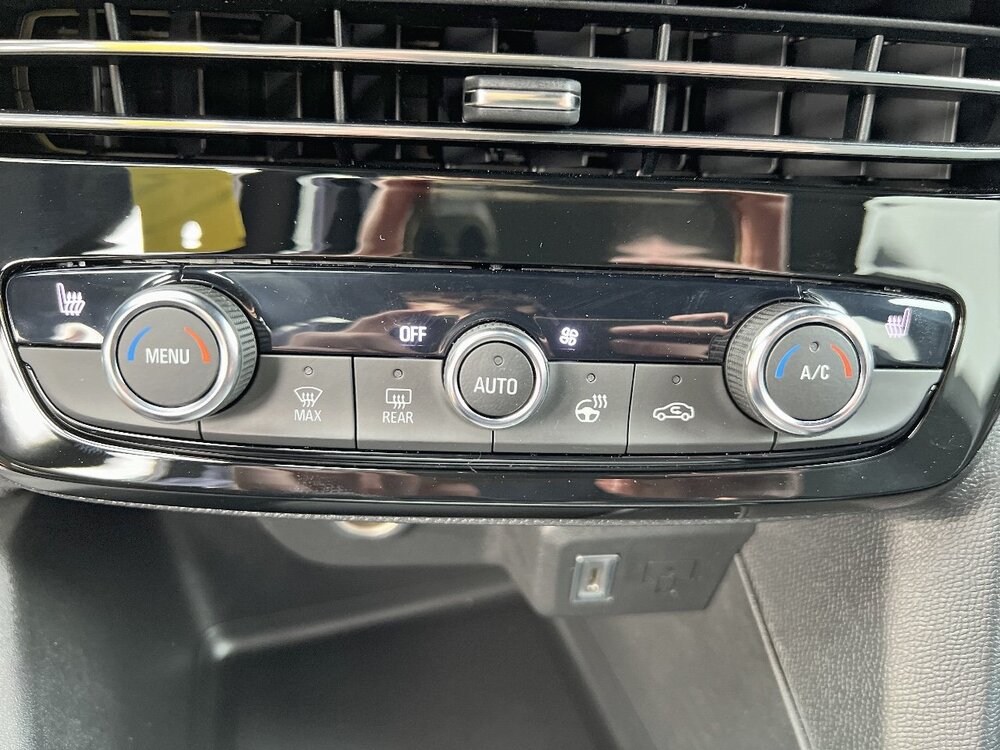 Occasion OPEL Mokka Mokka 1.2 Turbo Hybrid 136 ch e-DCT6