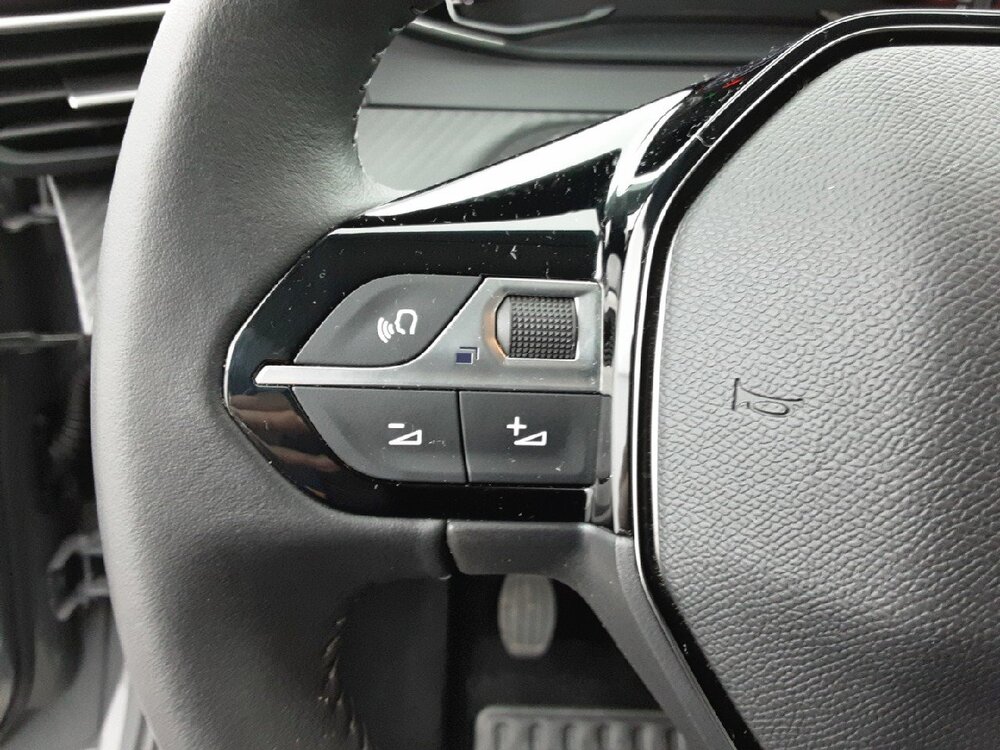 Occasion PEUGEOT 208 208 PureTech 100 S&S BVM6 - Active