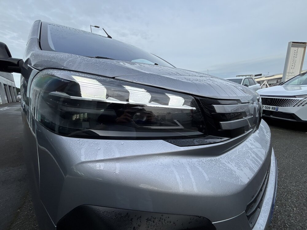 Occasion PEUGEOT Expert E-EXPERT FGN M ELECTRIQUE 100KWH 136CH BATTERIE 75 KWH