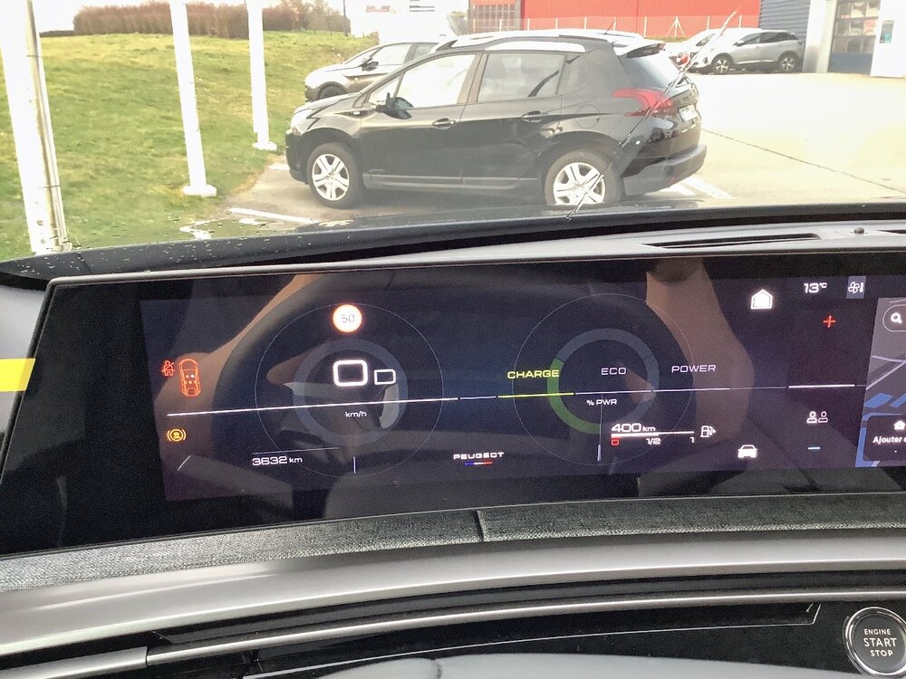 Occasion PEUGEOT 3008 3008 Hybrid 136 e-DCS6 - Allure