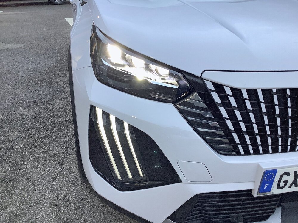 Occasion PEUGEOT 2008 2008 Hybrid 136 e-DCS6 - GT