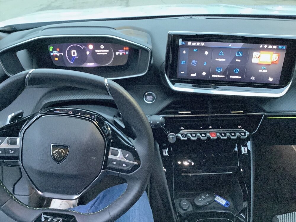 Occasion PEUGEOT 2008 2008 Hybrid 136 e-DCS6 - GT