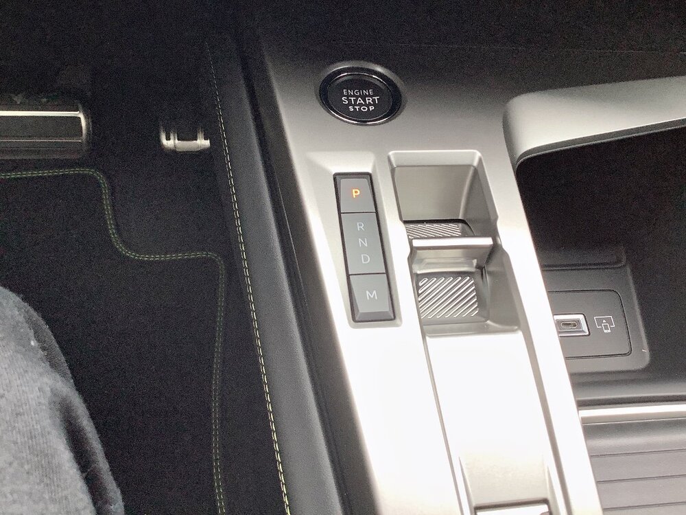 Occasion PEUGEOT 308 308 Hybrid 136 e-DCS6 - GT