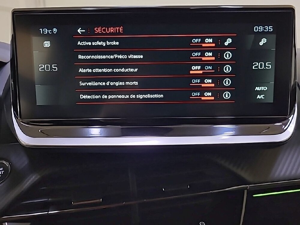 Occasion PEUGEOT 208 208 BlueHDi 100 S&S BVM6 - GT