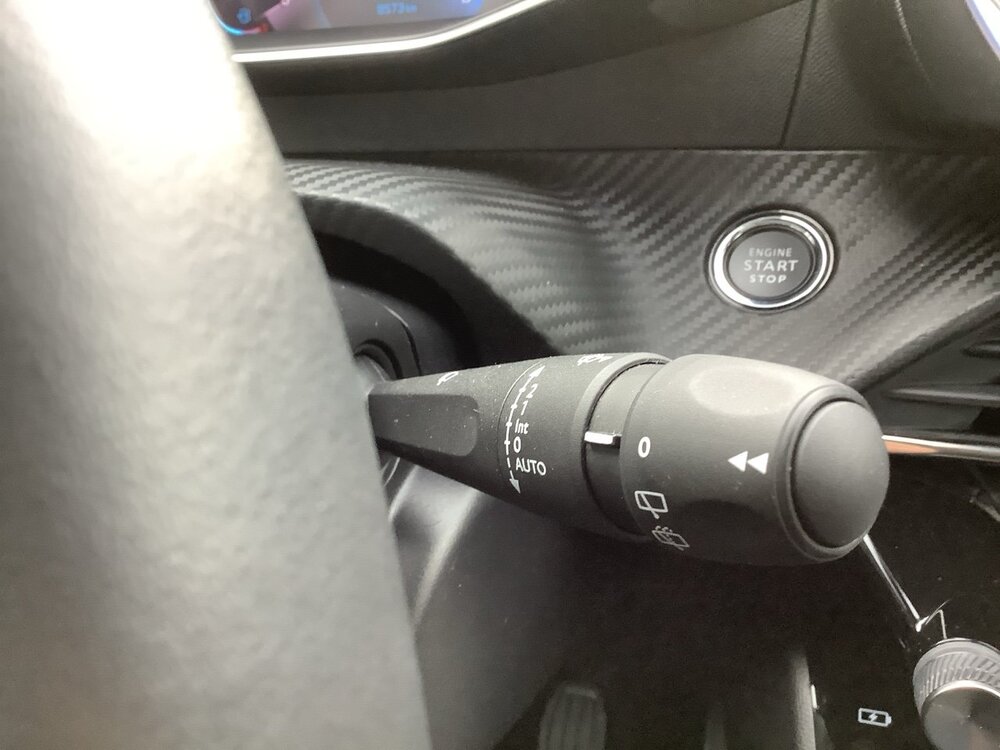 Occasion PEUGEOT 208 208 PureTech 100 S&S BVM6 - Allure