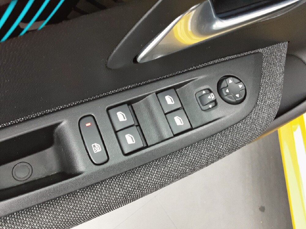 Occasion PEUGEOT 208 208 PureTech 100 S&S BVM6 - Style