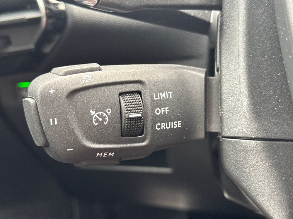 Occasion DS DS7 DS 7 Hybride Rechargeable E-Tense 225 EAT8 - Performance Line +