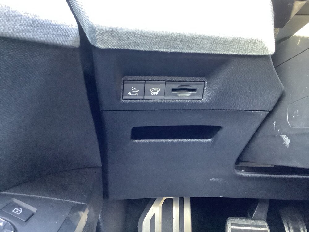 Occasion PEUGEOT 5008 5008 Hybrid 136 e-DCS6 - GT