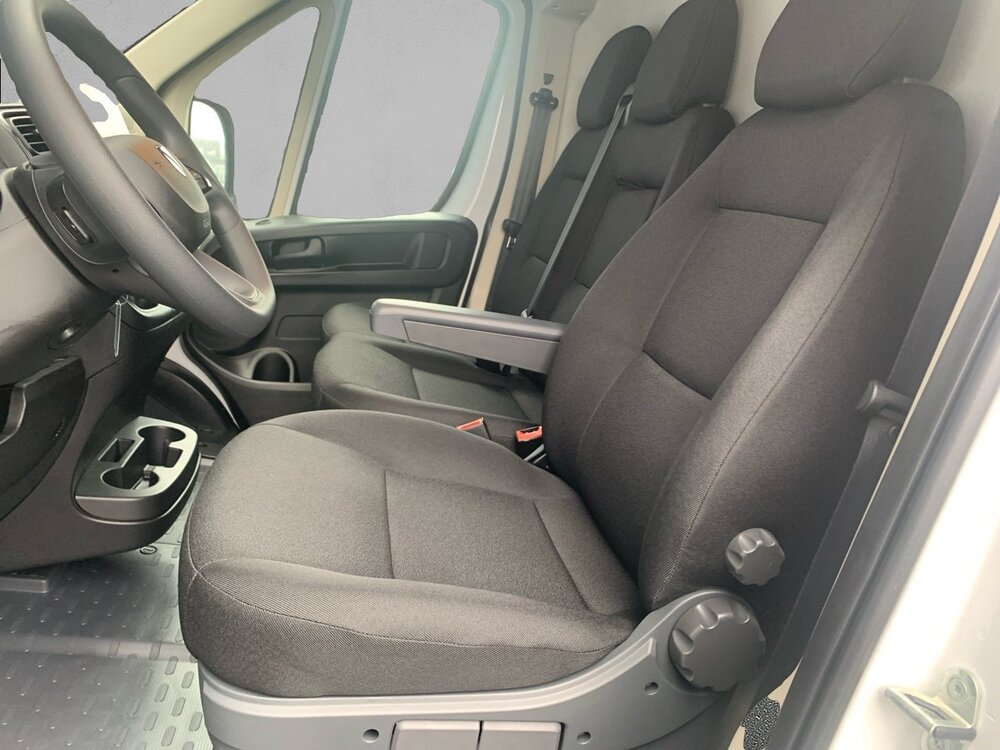 Occasion PEUGEOT Boxer BOXER FOURGON TOLE 3.5 T L2H2 140 S&S BVA8