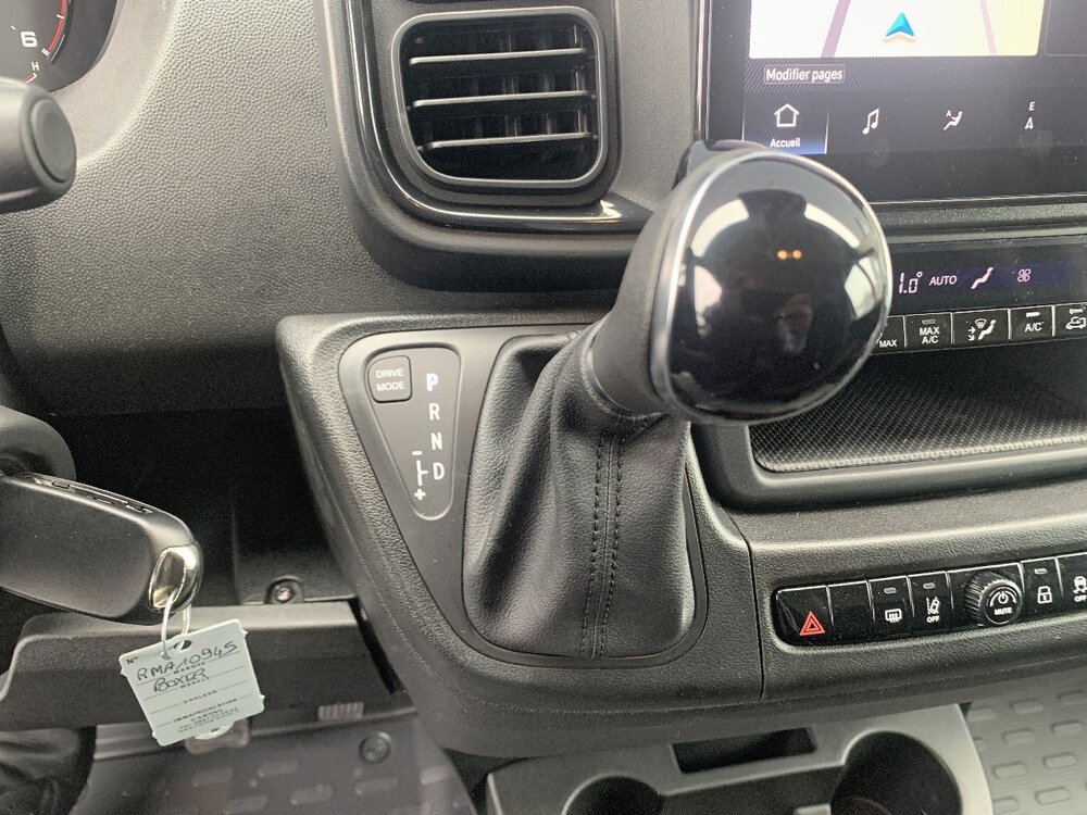 Occasion PEUGEOT Boxer BOXER FOURGON TOLE 3.5 T L2H2 140 S&S BVA8