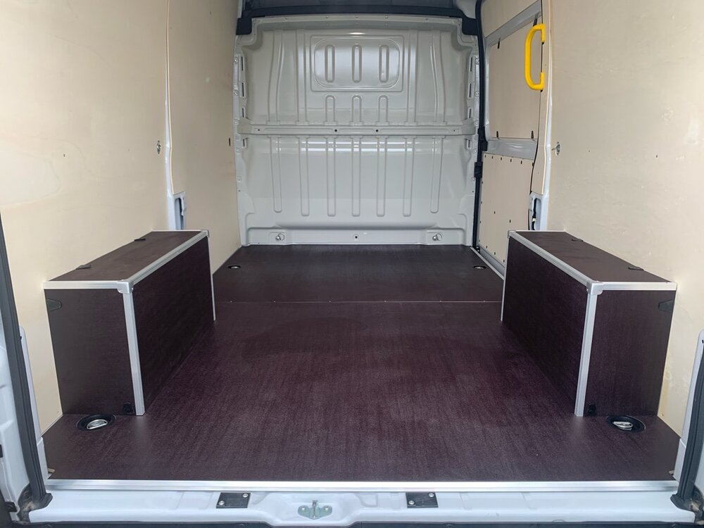 Occasion PEUGEOT Boxer BOXER FOURGON TOLE 3.5 T L2H2 140 S&S BVA8