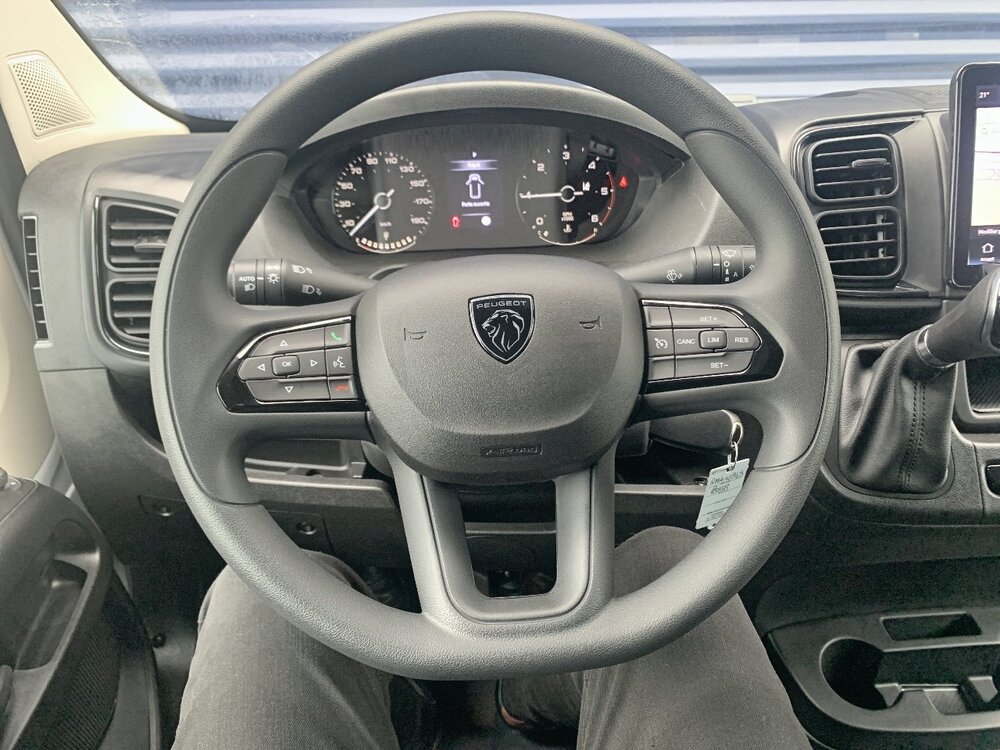 Occasion PEUGEOT Boxer BOXER FOURGON TOLE 3.5 T L2H2 140 S&S BVA8