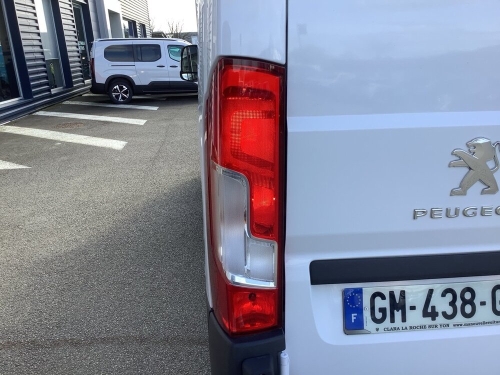 Occasion PEUGEOT Boxer BOXER TOLE 3.3 T L2H2 BLUEHDI 140 S&S BVM6