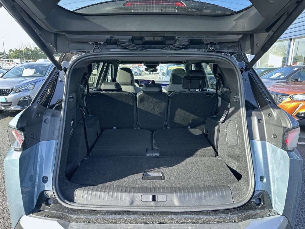 Occasion PEUGEOT 5008 5008 Electrique 73 kWh 210 ch - GT