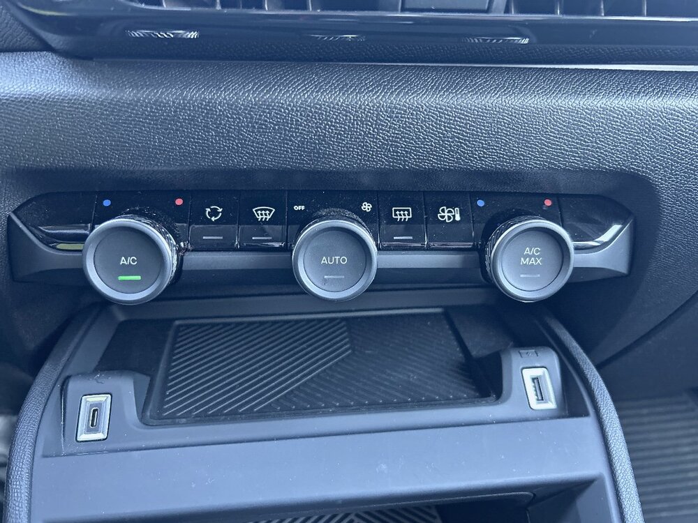 Occasion CITROEN C4 e-C4 136 ch Automatique