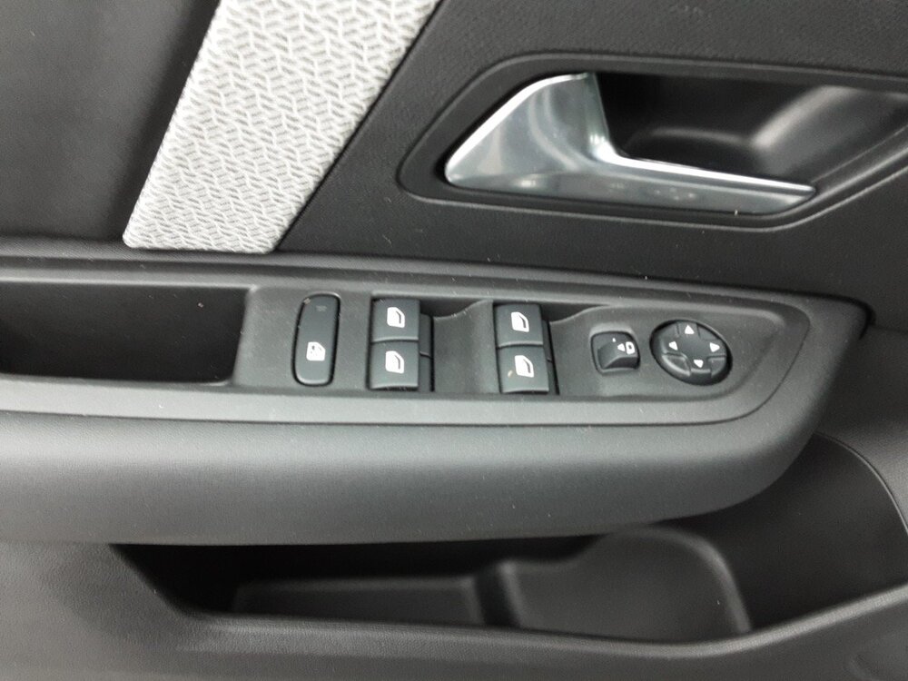 Occasion CITROEN C4 C4 BlueHDi 130 EAT8 - Plus