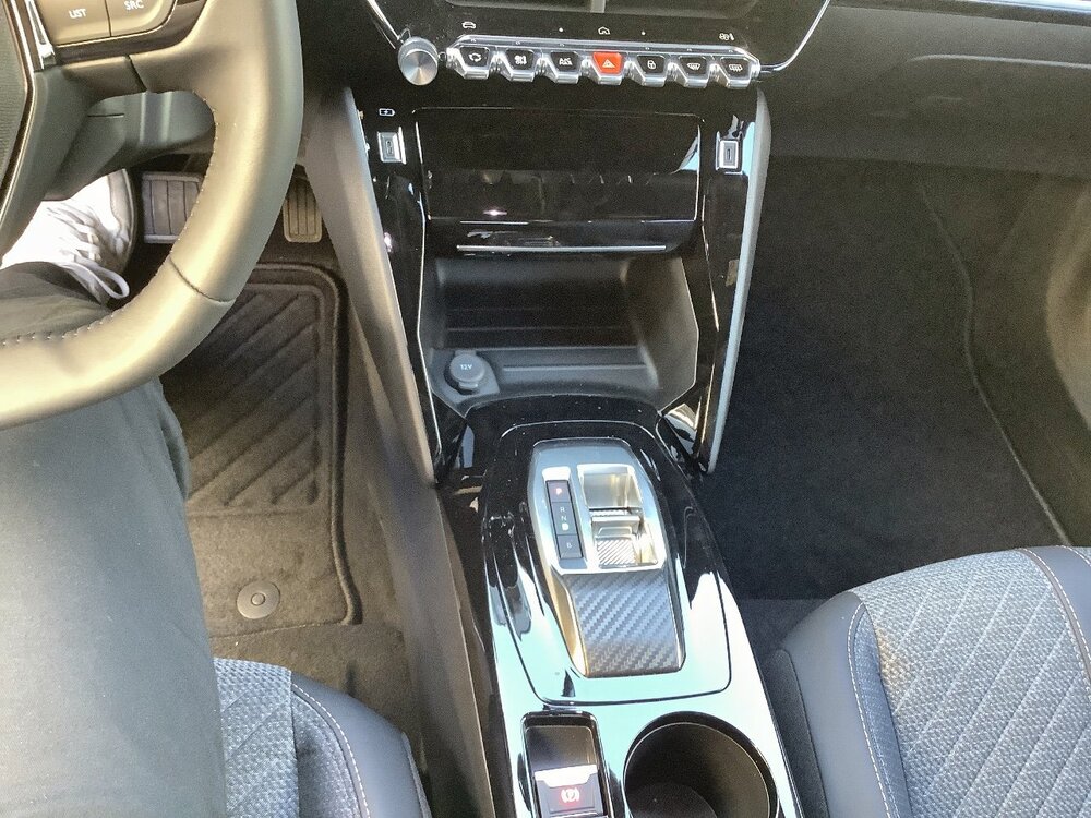 Occasion PEUGEOT 2008 2008 Electrique 54 kWh 156 ch - Allure