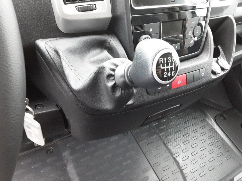 Occasion PEUGEOT Boxer BOXER TOLE 3.3 T L2H2 BLUEHDI 140 S&S BVM6