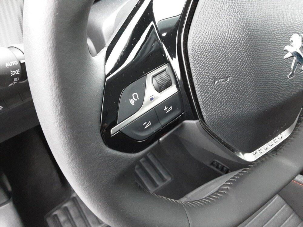 Occasion PEUGEOT 208 208 Electrique 50 kWh 136ch